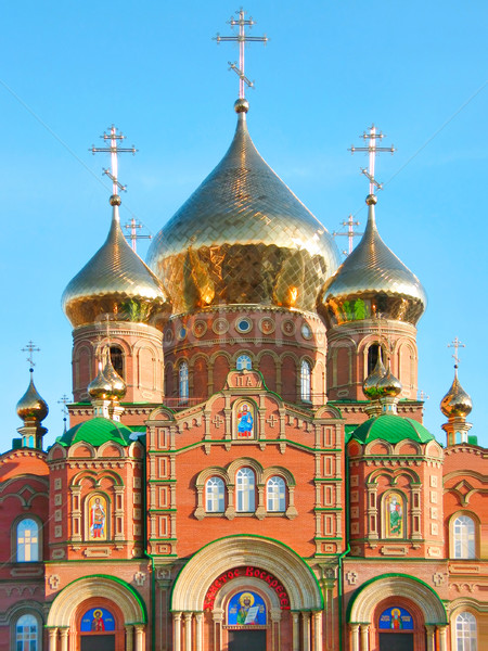Fatada catedrală print ortodox templu de est Imagine de stoc © Glasaigh