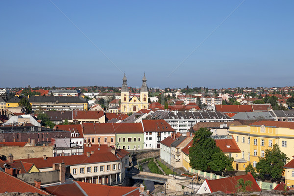 Vechi clădirilor biserică urbanism Ungaria cer Imagine de stoc © goce