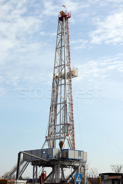 Land Öl Bohrinsel Ausrüstung Bereich blau Stock foto © goce
