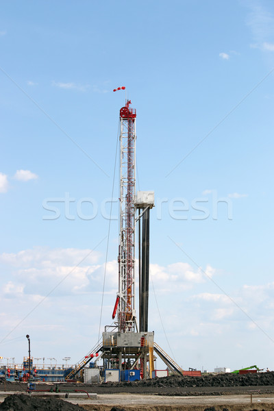 Land Öl Bohrinsel Bereich Himmel Technologie Stock foto © goce
