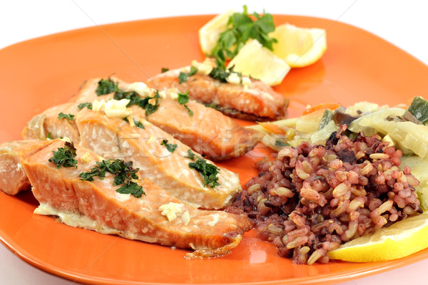Somon salata limon balık akşam yemeği kırmızı Stok fotoğraf © goce
