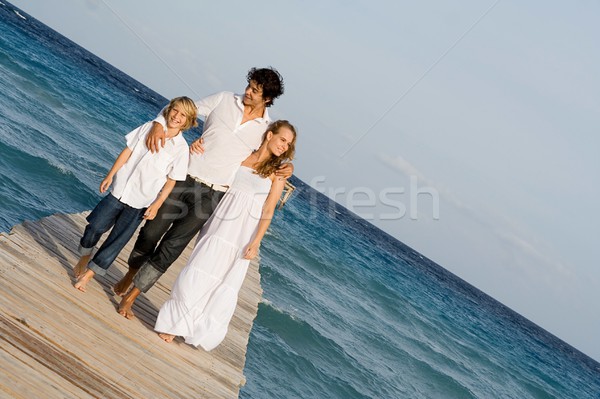 Familie Strand Sommerurlaub Kinder Kind Meer Stock foto © godfer