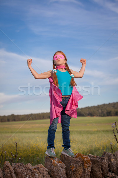 Foto stock: Fuerte · nina · nino · ninos · feliz