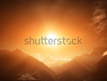 Hermosa montana vista everest región parque Foto stock © goinyk