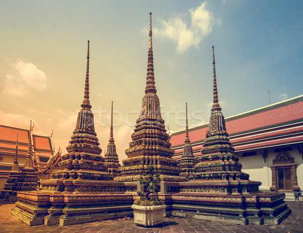 Wat Phra Chetupon Vimolmangklararm  Stock photo © goinyk