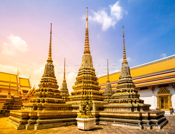 Wat Phra Chetupon Vimolmangklararm  Stock photo © goinyk