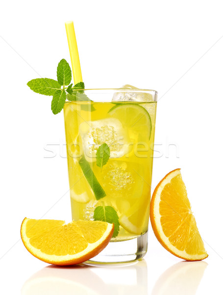 [[stock_photo]]: Orange · cocktail · tranche · d'orange · isolé · blanche · alcool