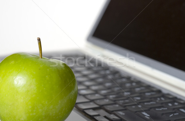 Stockfoto: Macro · appel · laptop · shot · selectieve · aandacht · groene