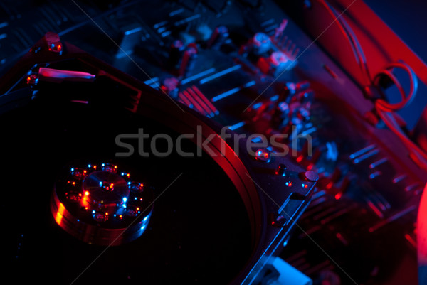 Circuit board Open harde schijf technologie achtergrond donkere Stockfoto © gorgev