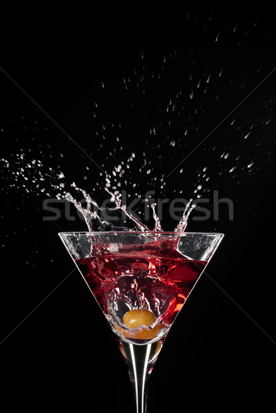 Czerwony koktajl zdumiewający splash wysoki kontrast Zdjęcia stock © gorgev