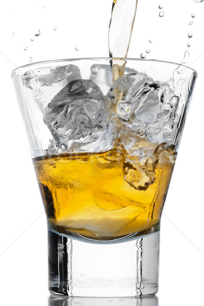 Whisky hielo blanco rocas vidrio Foto stock © gorgev