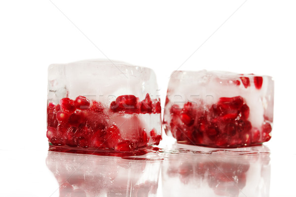Granat lodu jagody dojrzały biały owoców Zdjęcia stock © Goruppa