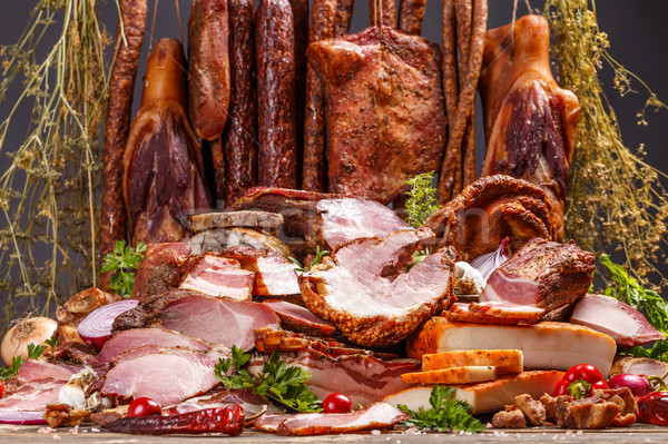 Foto stock: Fumado · carne · de · porco · carne · natureza · morta · salame