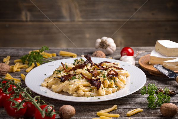 Zdjęcia stock: Makaronu · grzyby · ser · żywności · kuchnia · tablicy