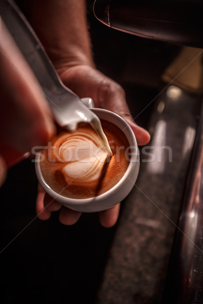 Kaffee Vorbereitung Service Barista Gießen Milch Stock foto © grafvision