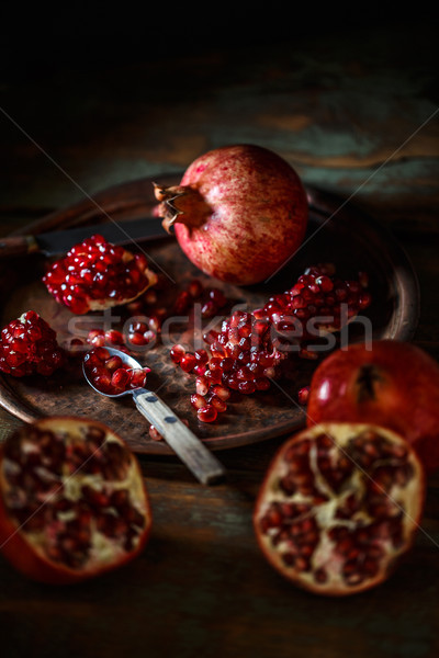 [[stock_photo]]: Aliments · sains · juteuse · table · rouge · vintage · tropicales