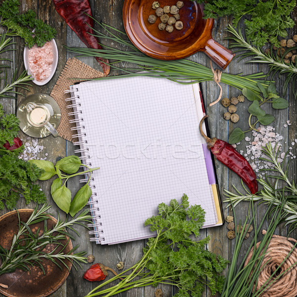 Stock foto: Frischen · Kräuter · öffnen · Rezept · Buch · Gewürze