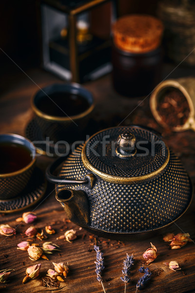 Hagyományos távolkeleti vasaló teáskanna csészék tea Stock fotó © grafvision