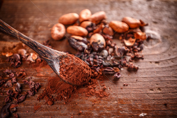 Foto d'archivio: Cacao · fagioli · vintage · tavolo · in · legno · cioccolato · impianto