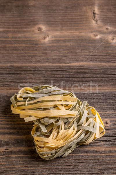 Tagliatelle italienisch Pasta rustikal Holz grünen Stock foto © grafvision