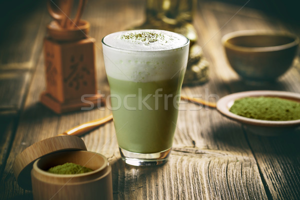 Ceai verde sticlă ceaşcă verde bea ceai Imagine de stoc © grafvision