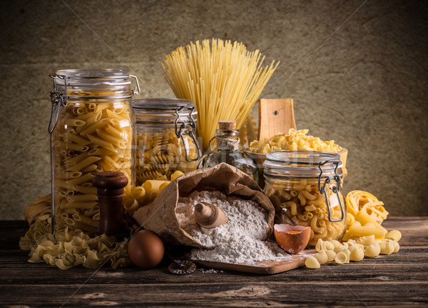 Pasta ruw jar rustiek stijl ei Stockfoto © grafvision