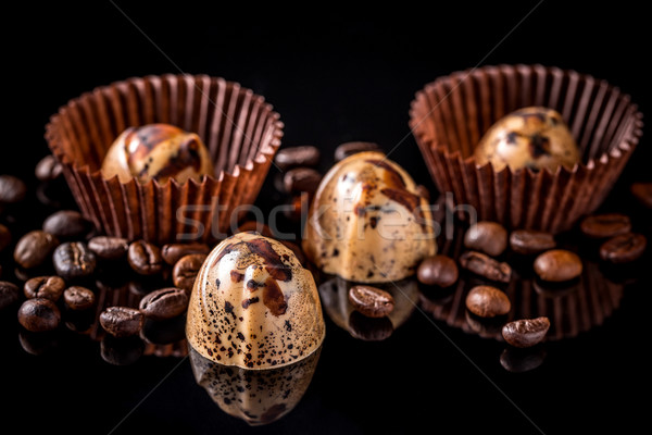 Stock fotó: Finom · csokoládé · kávé · asztal · cukorka · fekete