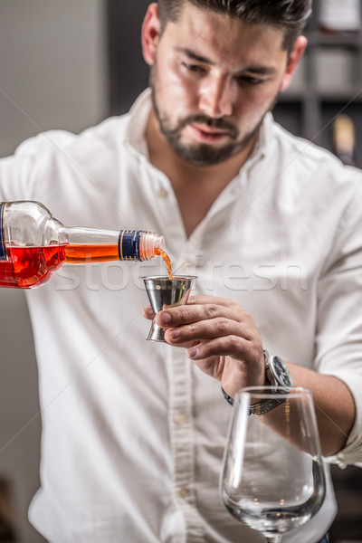 Stockfoto: Barman · cocktail · bril