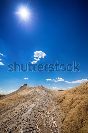 [[stock_photo]]: Boue · dôme · volcanique · désert · bleu