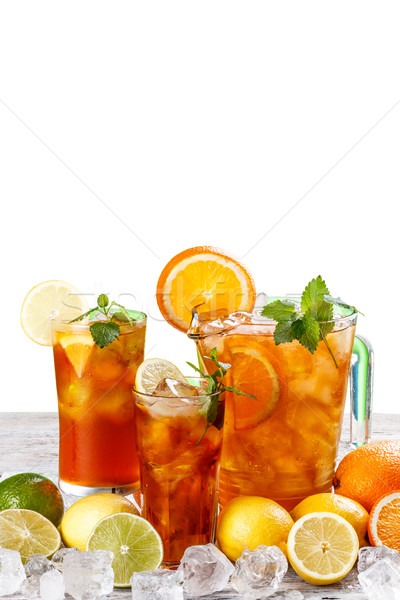 Ochelari ice tea masa de lemn vară portocaliu tabel Imagine de stoc © grafvision