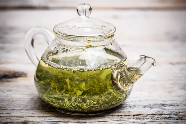 綠茶 玻璃 茶壺 木桌 喝 茶 商業照片 © grafvision