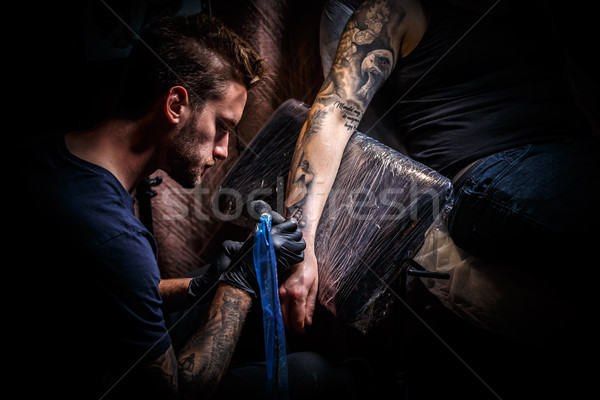 Tattoo artist Stock photo © grafvision