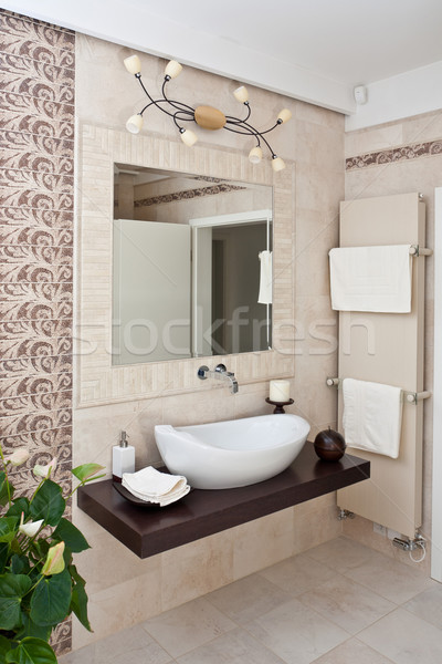 Baie stil modern design interior casă cameră hotel Imagine de stoc © grafvision