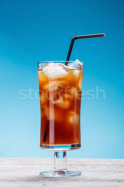 Ice tea paie Ice Cube sticlă vară ceai Imagine de stoc © grafvision