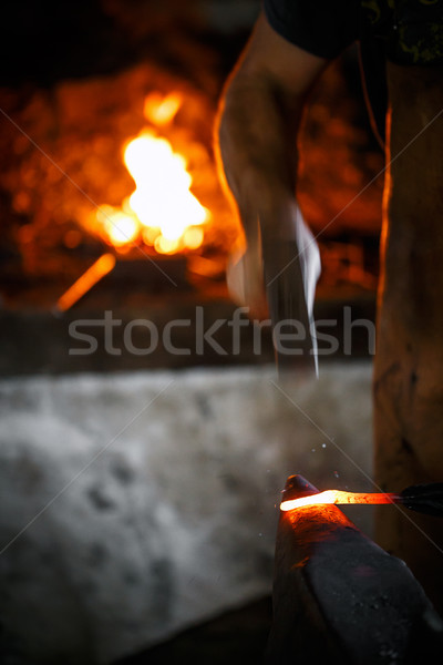 Stock foto: Amboss · dekorativ · Element · Hand · Feuer