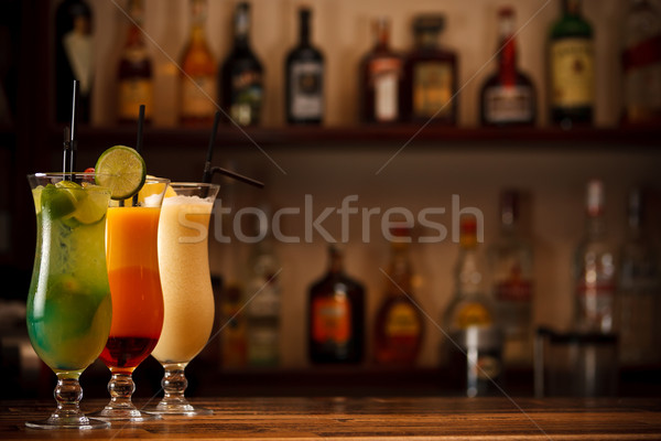 Foto stock: Três · tropical · misto · bebidas · tiro · bar