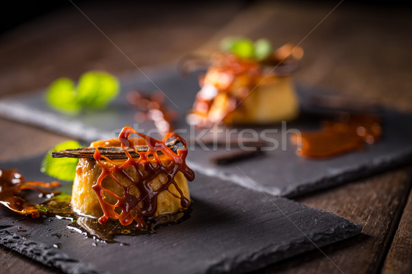 Caramelo pudim sobremesa baunilha de decoração Foto stock © grafvision