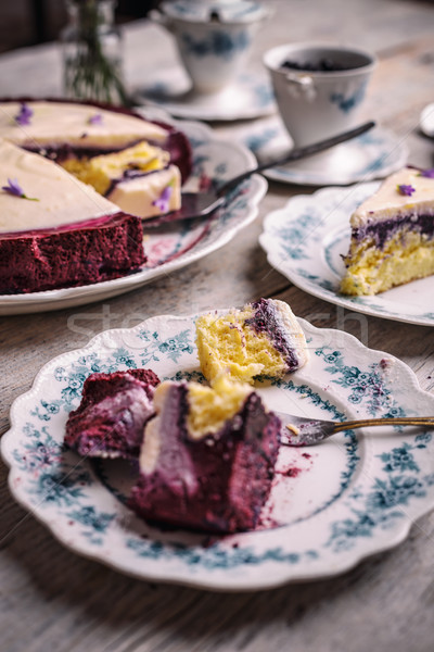 Plaster ciasto bita śmietana mascarpone niebieski Zdjęcia stock © grafvision