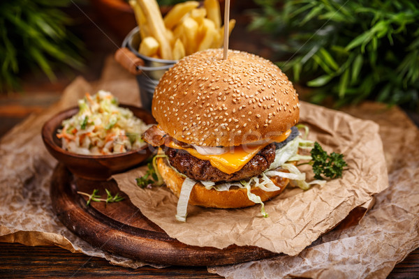 Foto stock: Queso · Burger · carne · a · la · parrilla · col · comida · concepto