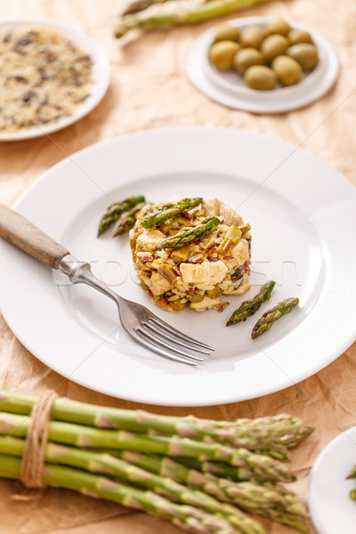 Özel akşam yemekleri risotto kuşkonmaz tavuk göğsü gıda plaka Stok fotoğraf © grafvision