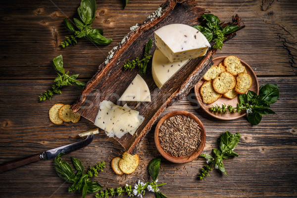 Brânză pana seminţe top vedere Imagine de stoc © grafvision
