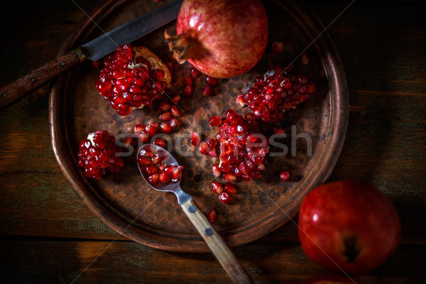 érett lédús törött egész piros asztal Stock fotó © grafvision