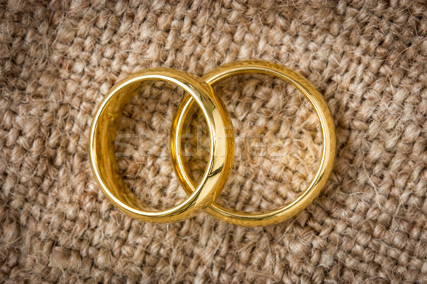 Fedi nuziali tela ruvida due anelli amore Foto d'archivio © Grazvydas