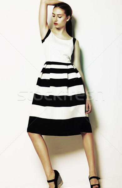 Mode Modell eleganten ärmellos Kleid Stock foto © gromovataya