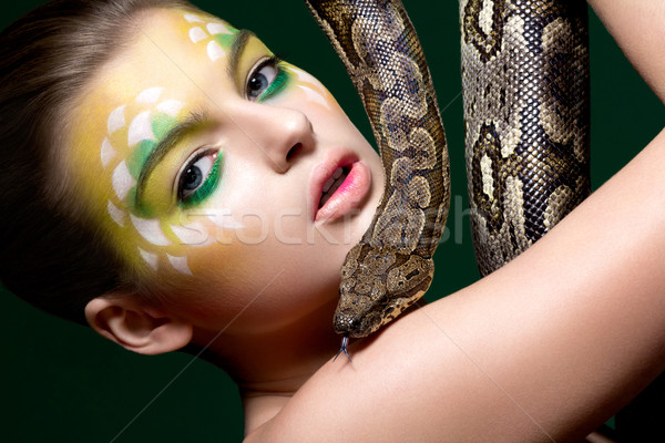 Gyönyörű fiatal nő kígyó piton cirkusz előadás Stock fotó © gromovataya