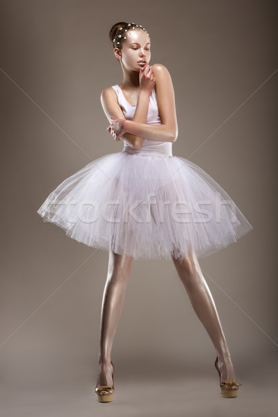 Sensualidad elegante mujer posando vestido blanco fantasía Foto stock © gromovataya