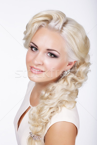 Wyrafinowany blond srebrny kolczyki kobieta Zdjęcia stock © gromovataya