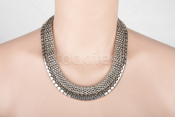 Hermosa plata collar maniquí belleza acero Foto stock © gsermek