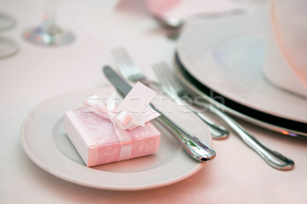 Nuntă cină detaliu sticlă cutie placă Imagine de stoc © gsermek