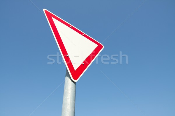 Verim trafik işareti mavi gökyüzü mavi trafik bakmak Stok fotoğraf © Gudella